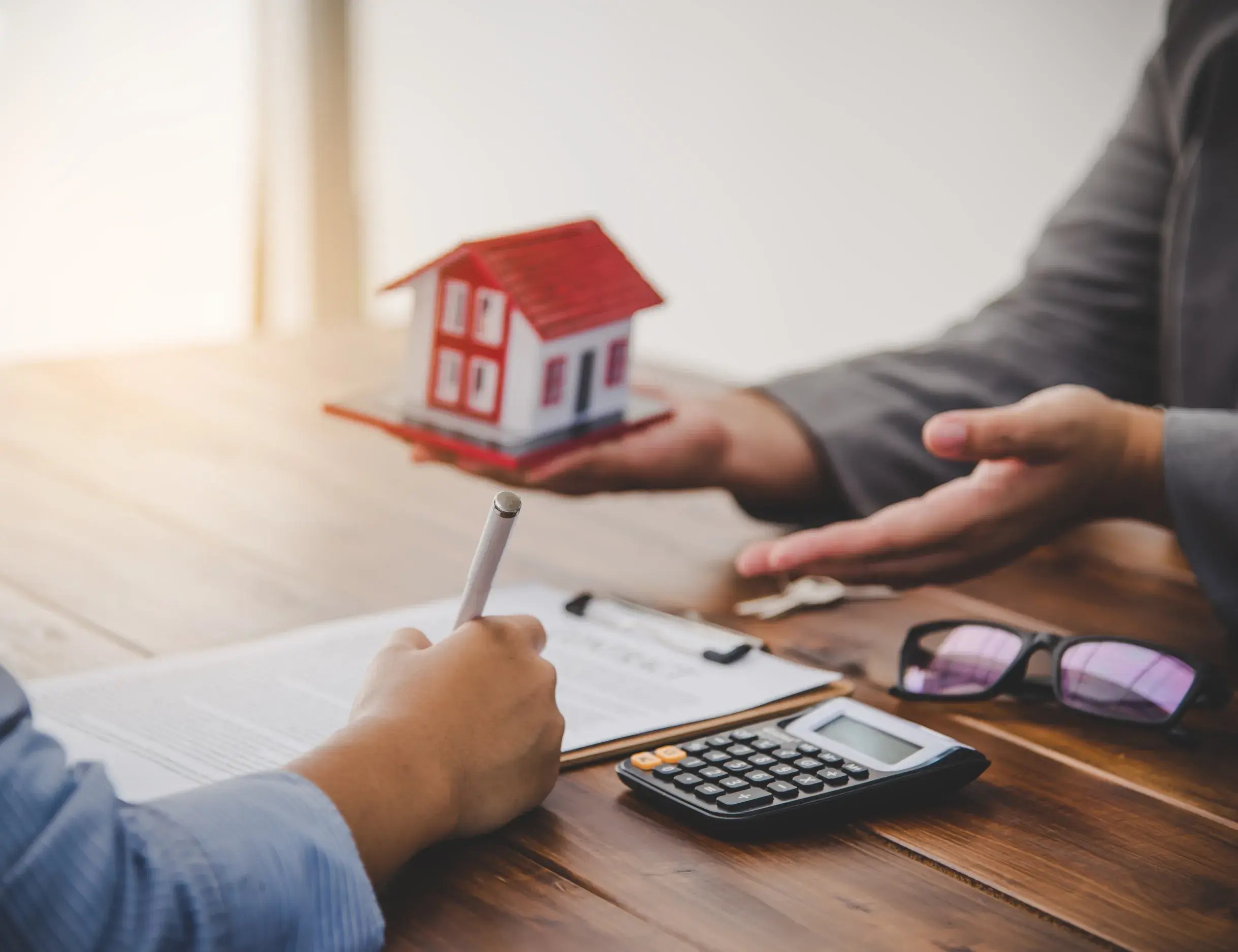 Contract-of-things-getting-signed