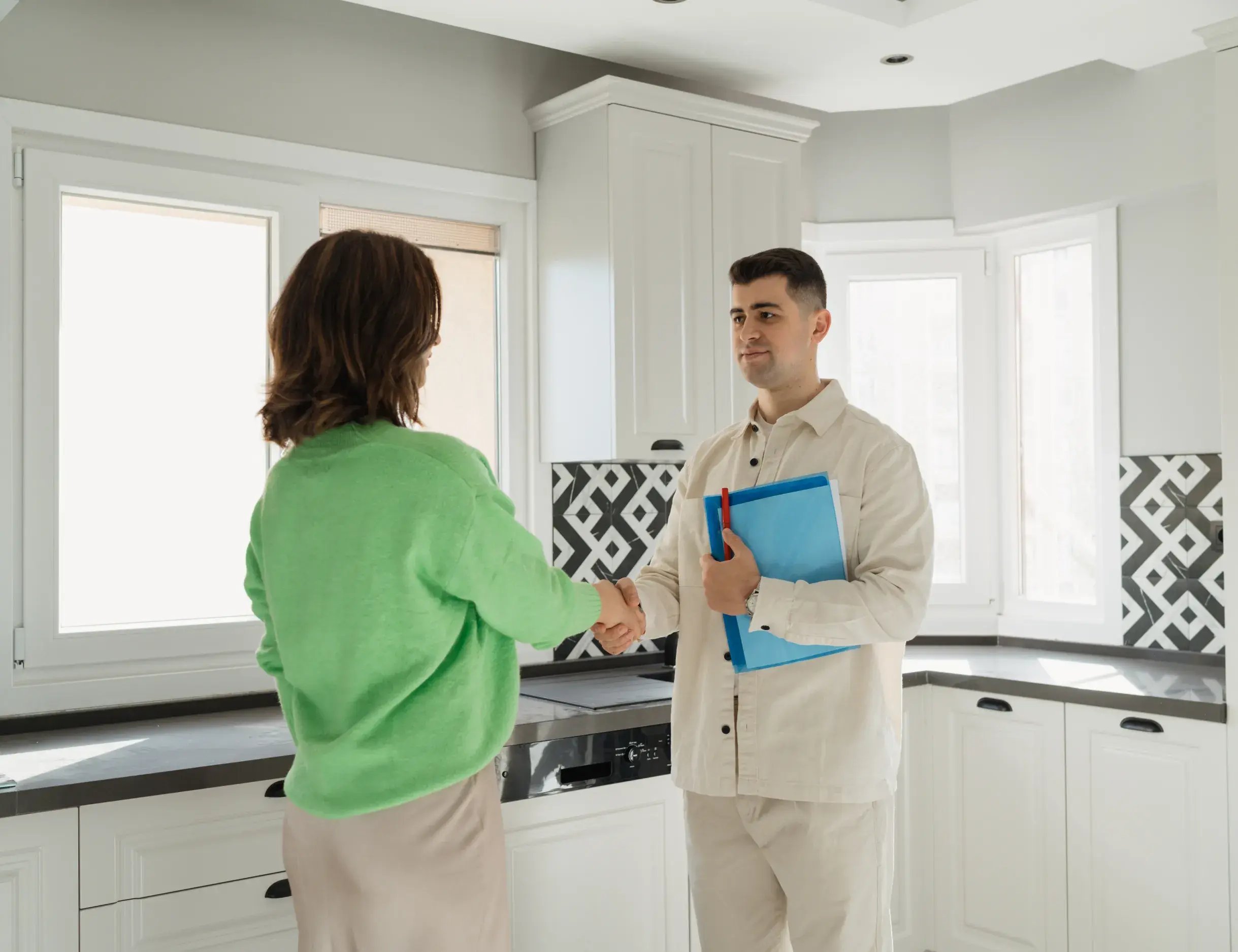 House-viewings-with-the-agent