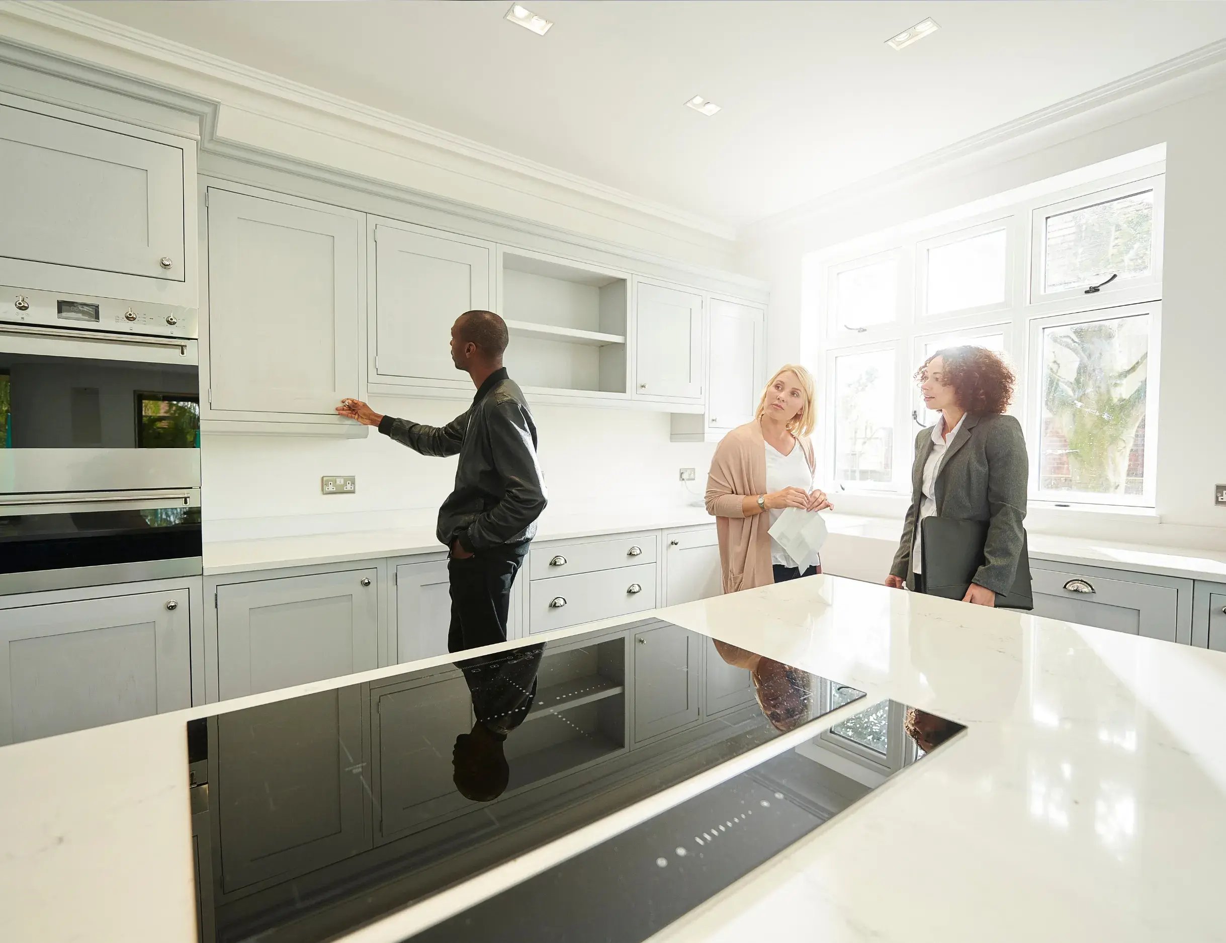 Luxurious-house-viewings